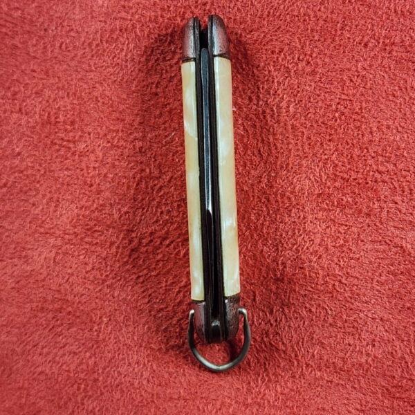 Vintage Miniature Folding Knife USED – gallery image 1