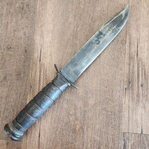 P10 #10997 Vintage Knife made in Japan in Stacked Leather knives for sale