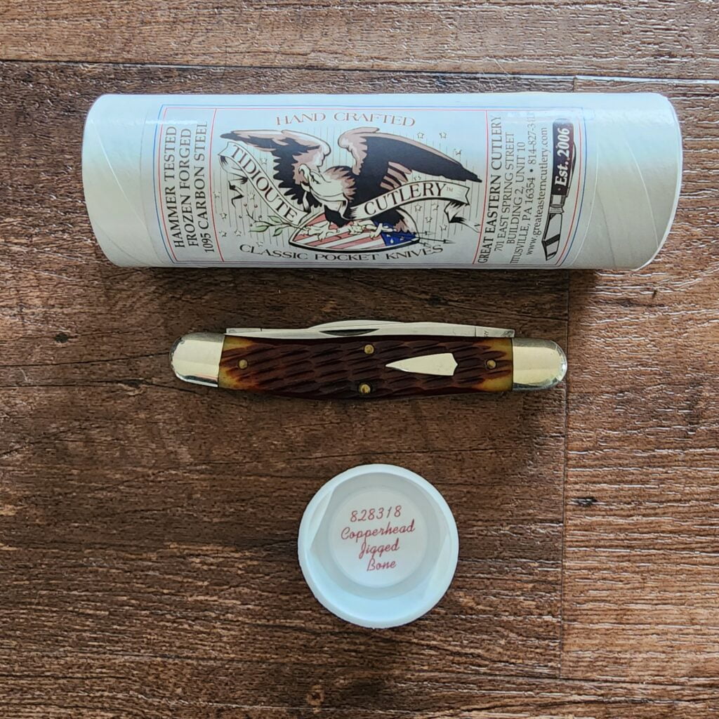 Great Eastern Cutlery # 828318 Copperhead Jigged Bone – gallery image 3