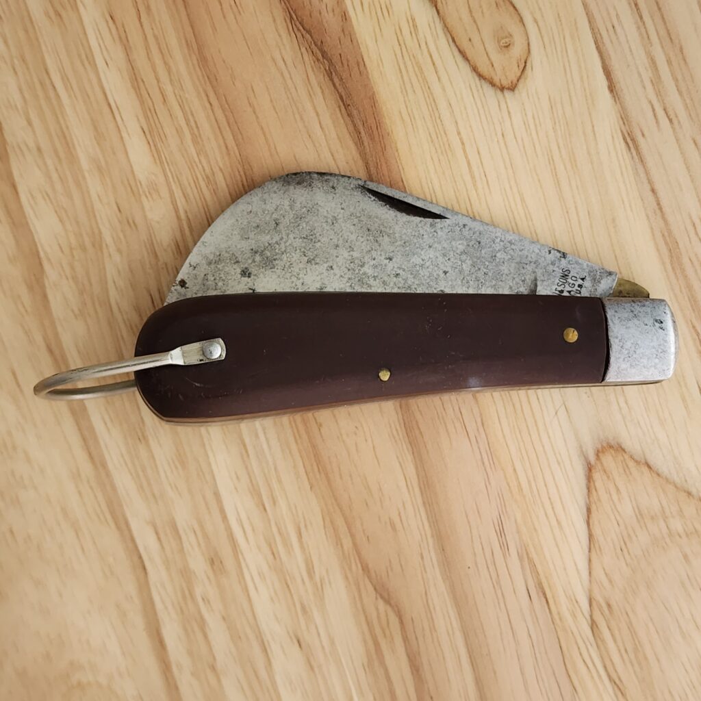 Vintage Mklein & Sons Electrician Utility Hawkbill Liner Lock Folding 4" Pocket Knife Made in Chicago USA – gallery image 3