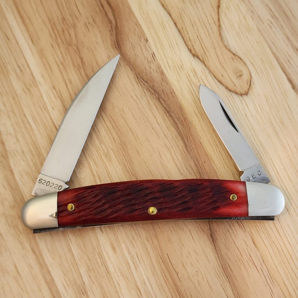 Great Eastern Cutlery Easy Pocket Congress Knife with Blood Red Jigged Bone handles # 620220 – gallery image 3