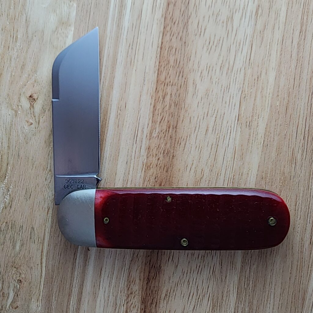 Great Eastern Cutlery #363122 Blood Red Jigged Bone – gallery image 2