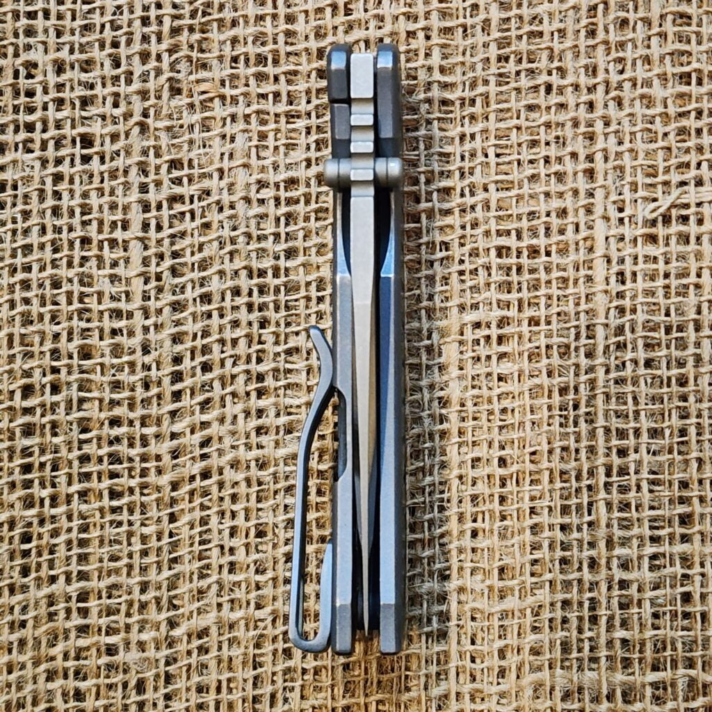 Mcness Mac Custom 3.5" Magnacut. Blue Gray Scales. Geared back Spacer. John Miller BGM Regrind and finger choil added. – gallery image 3
