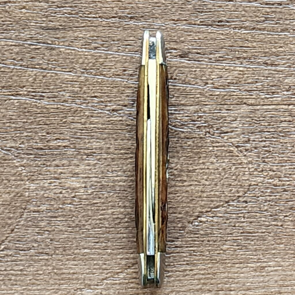 Queen #6130 2 Blade Tiny Pen Knife Brown Jigged Bone – gallery image 5