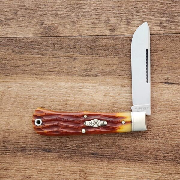 Great Eastern Cutlery #734112 T Antique Amber Jigged Bone (1 of 2 made per GEC production schedule) – gallery image 1