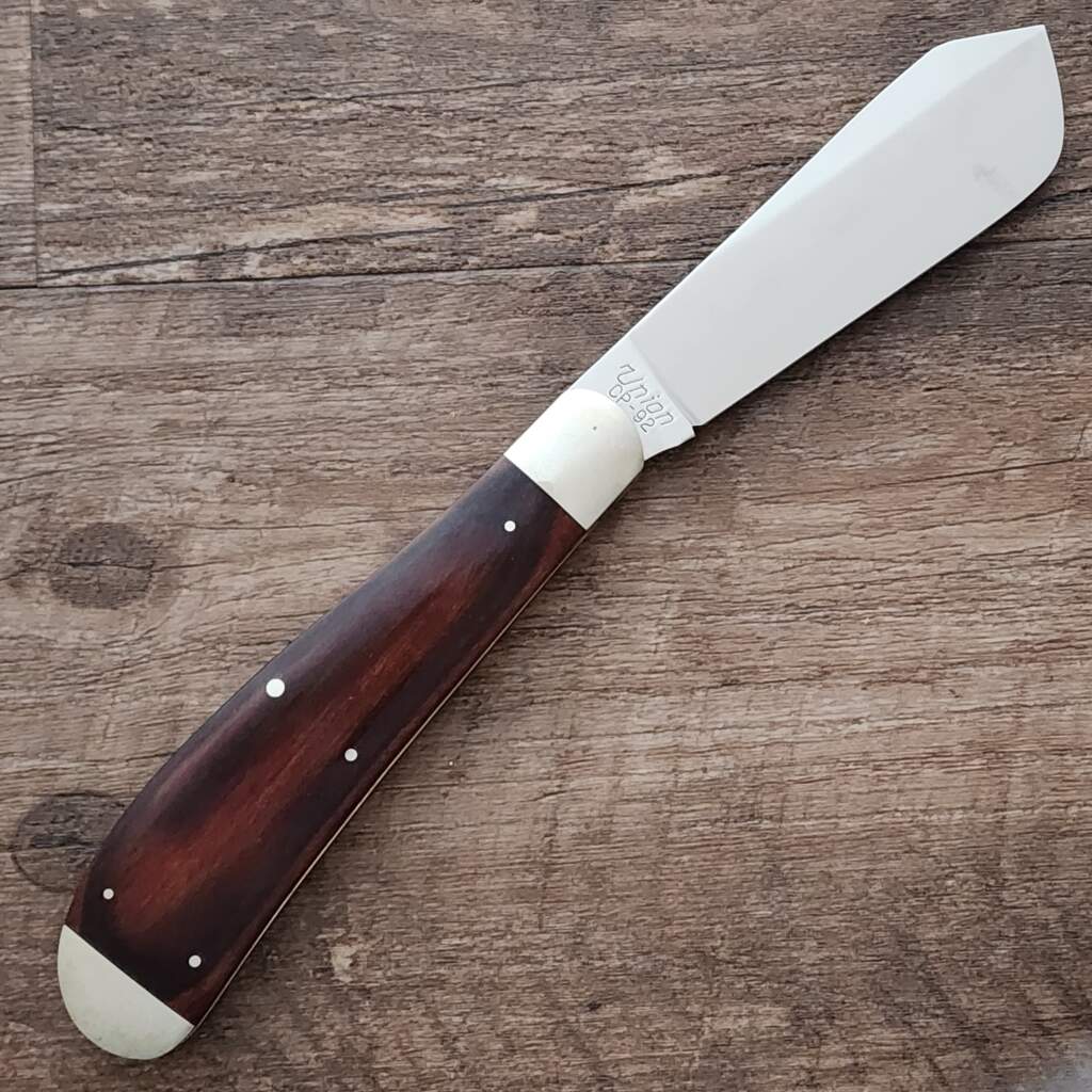 KA-BAR UNION CP-92 5" Cotton Sampler Collectors Club knife With Swell End Cherry wood handles 1 of 802 – gallery image 2