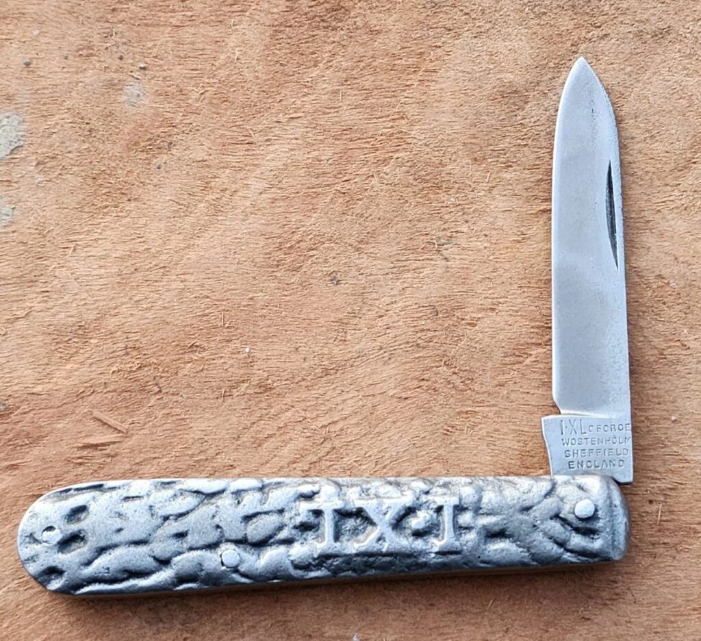 Vintage English jack knife I*XL George Wostenholm Sheffield England – gallery image 2