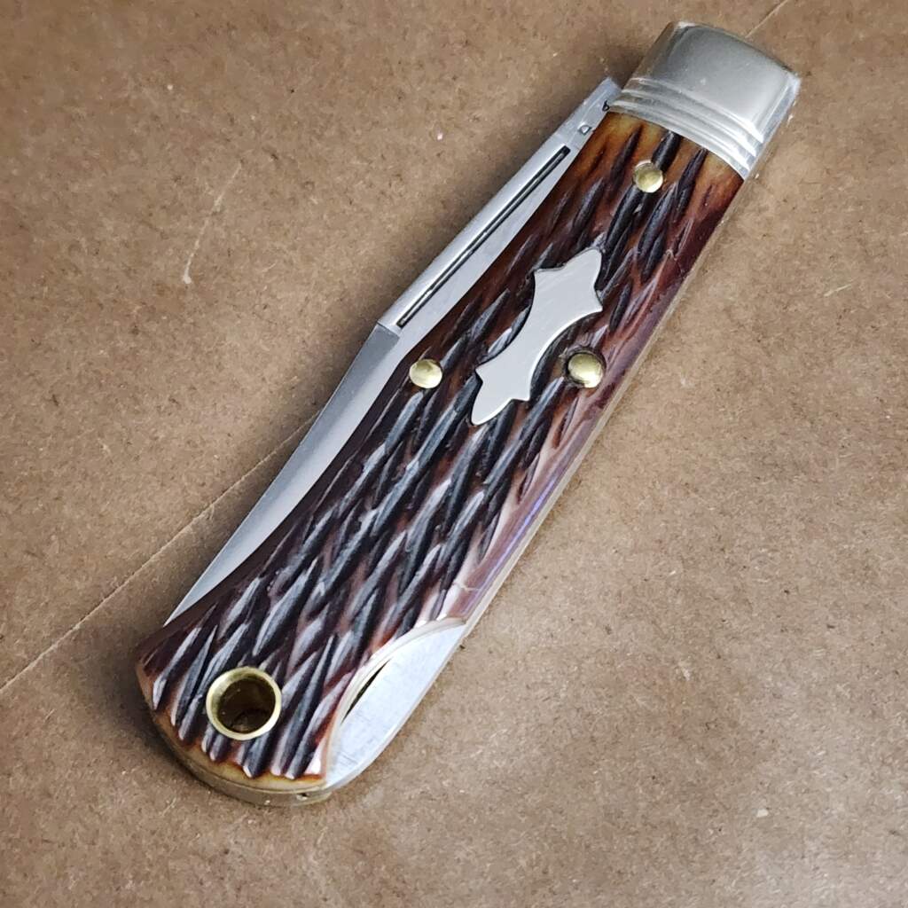 Great Eastern Cutlery #831121 LB Dark Brewed Jigged Bone – gallery image 5