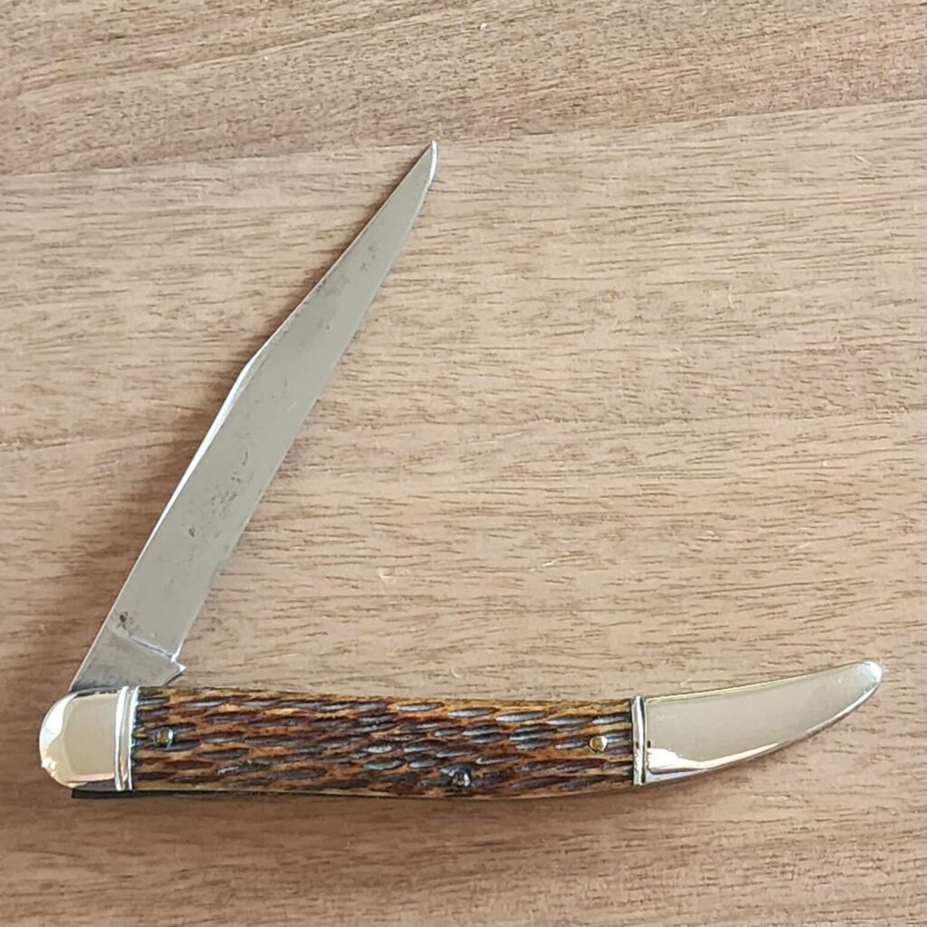 Shapleigh Hardware Diamond Edge Toothpick in Brown Peachseed Jigged Bone Vintage – gallery image 3