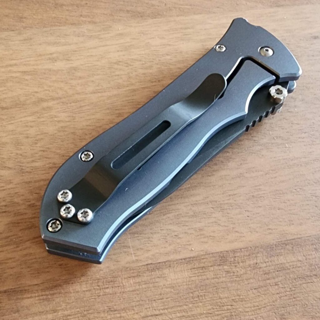 Paragon Knives USA "MOD" Master of Defense Frame Lock Aluminum Silver/Black Partially Serrated Point Man – gallery image 3
