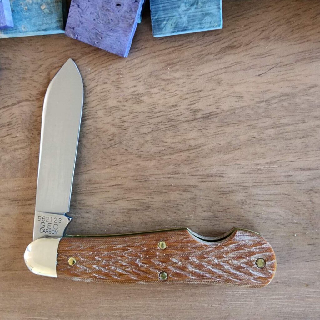 Great Eastern Cutlery #562123 EO Jigged Natural Linen Micarta – gallery image 2