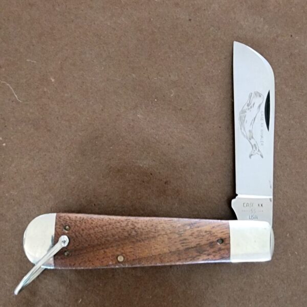 Case XX USA Whaler in Walnut and Stainless, 1199 SH R – gallery image 1