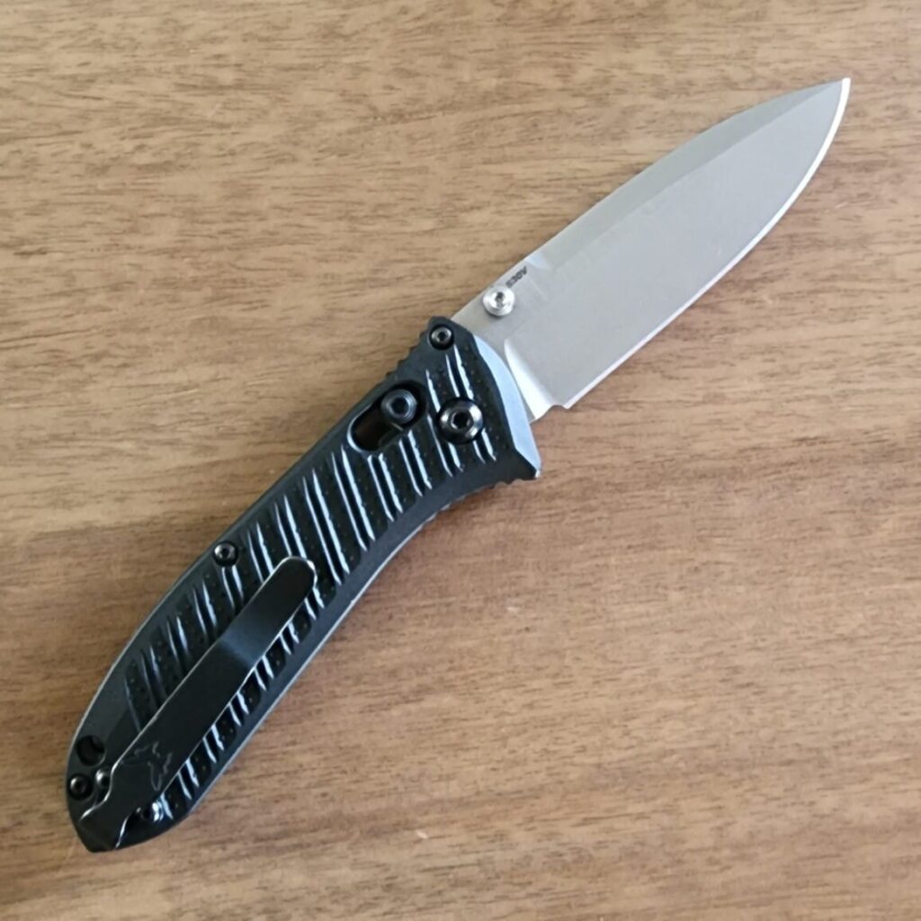 Benchmade Mini Presidio II Featuring CF- Elite CPM-S30V – gallery image 3