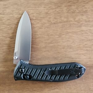 Benchmade Mini Presidio II Featuring CF- Elite CPM-S30V knives for sale