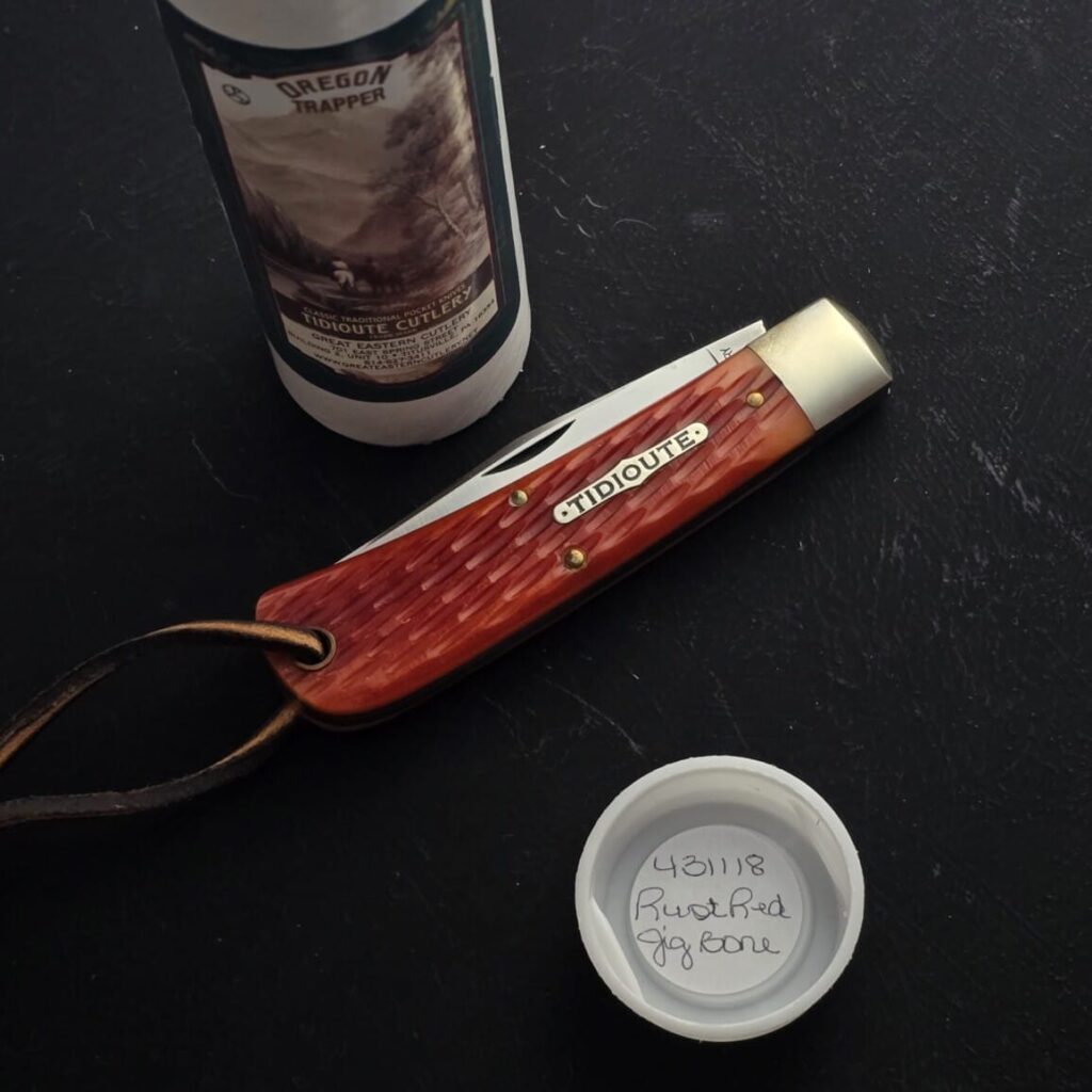Great Eastern Cutlery #431118 Rust Red Jigged Bone – gallery image 2