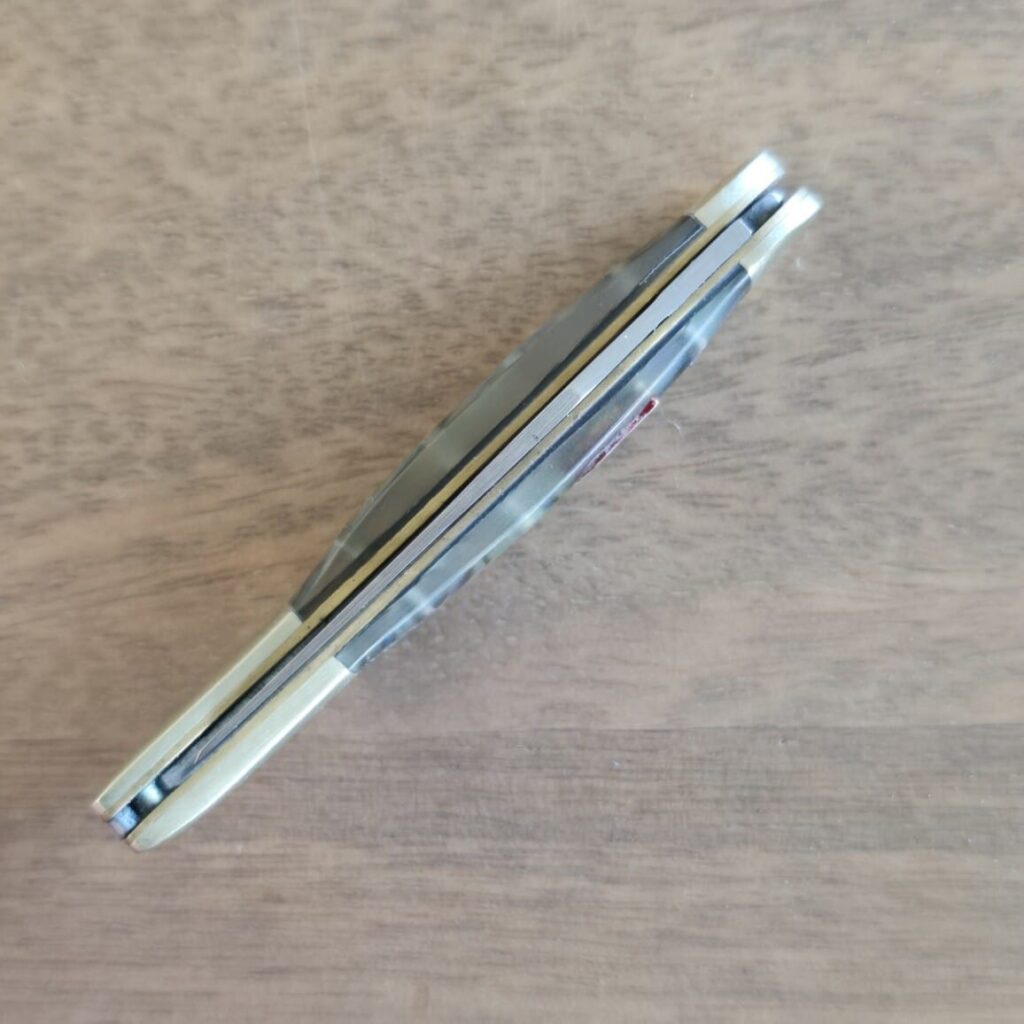 Kissing Crane Collectors Knife – gallery image 2