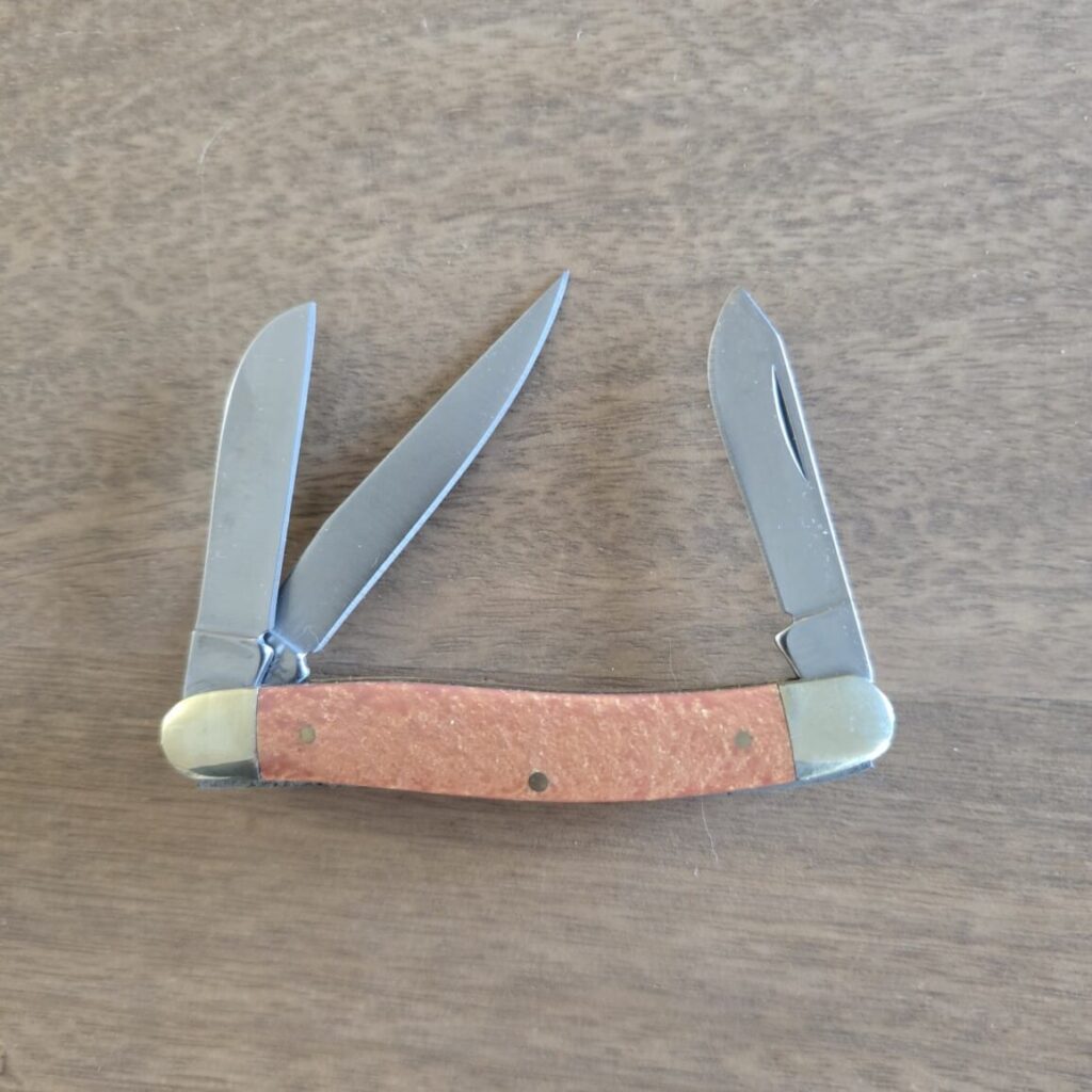 Kissing Crane Collectors Knife – gallery image 2