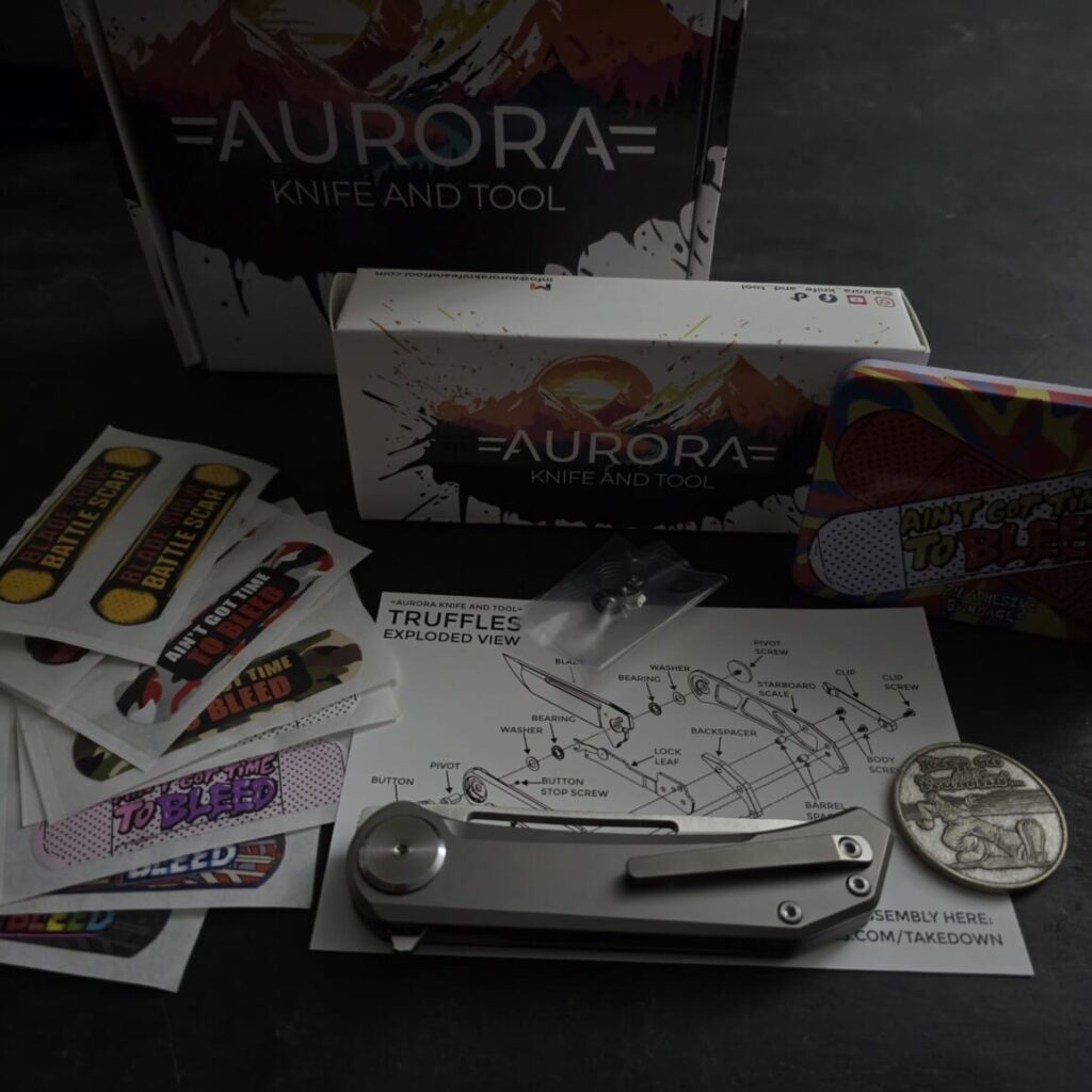 Aurora Knife and Tool Truffles in S35VN + Gray Titanium – gallery image 6