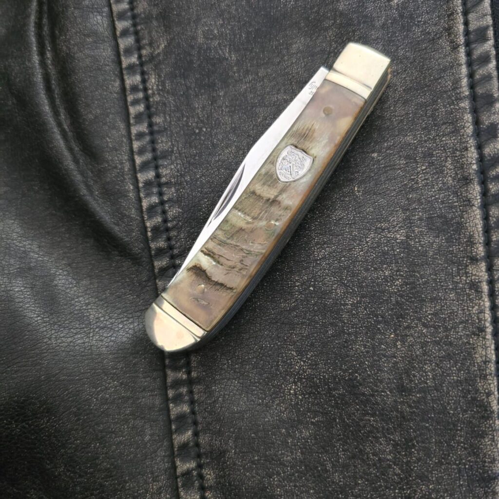 Frost Cutlery Ox Horn Trapper – gallery image 2