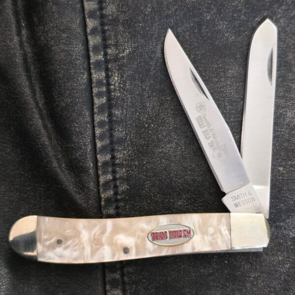 Smith & Wesson Acrylic Trapper – gallery image 1