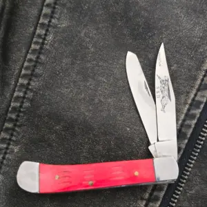 S & D Red Jigged Bone Trapper knife for sale