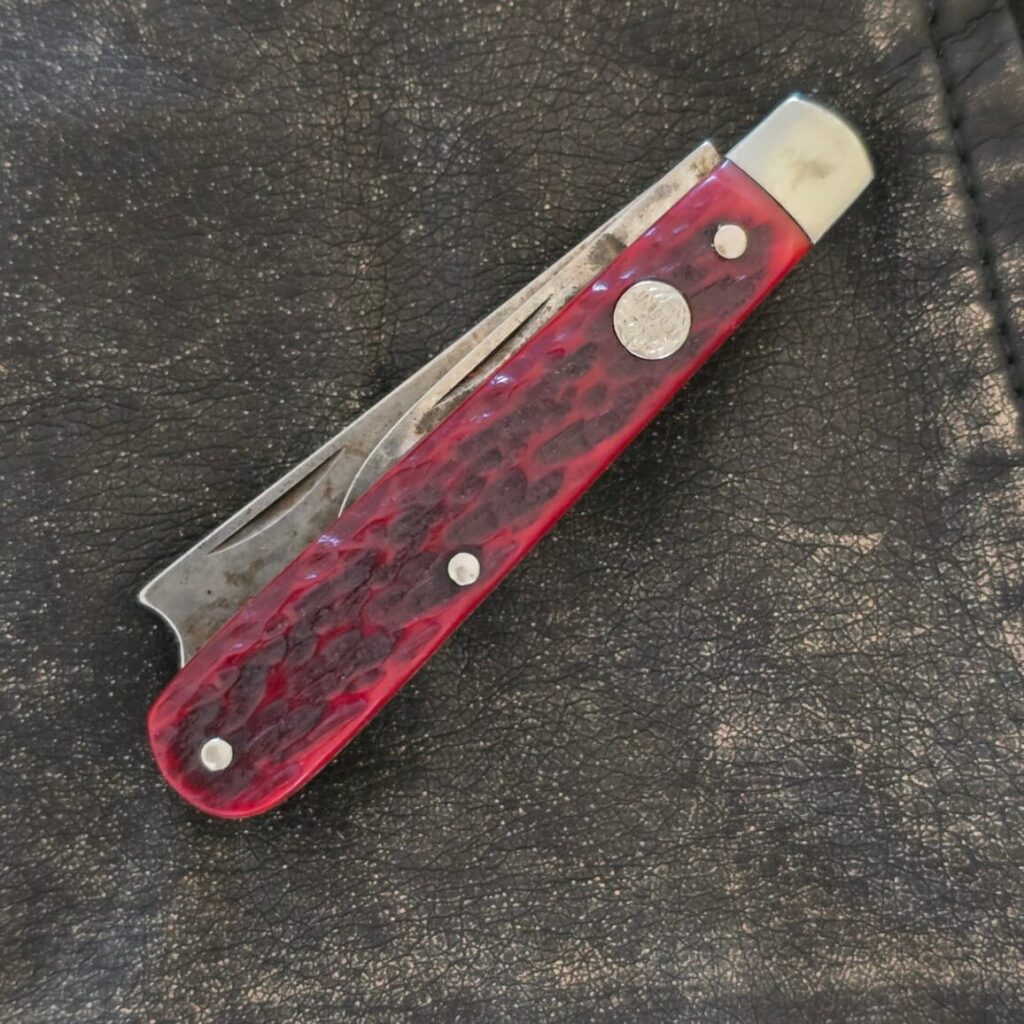 Boker Solingen Germany Red Jigged Bone Handi-Razor USED – gallery image 2