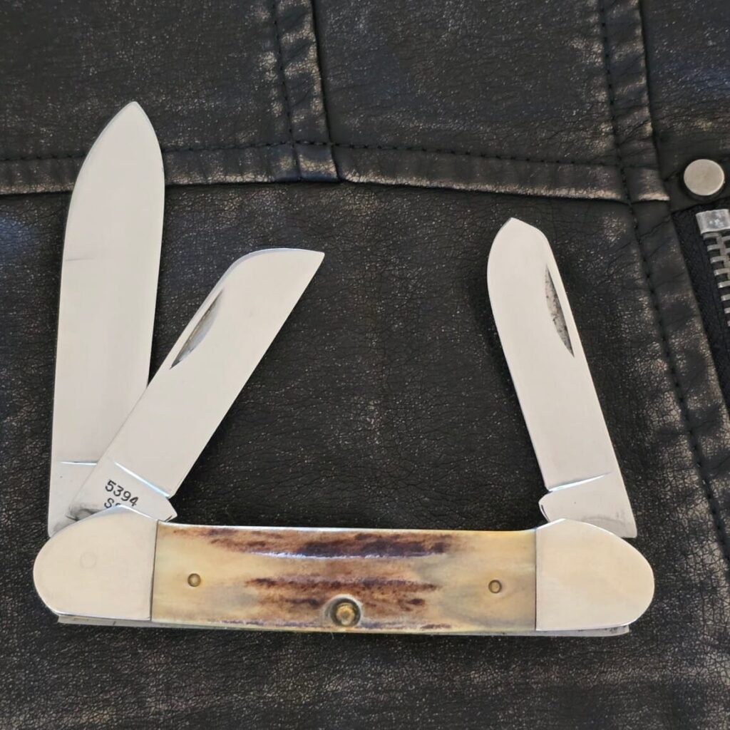 Case National Knife Museum 1986 Stag Gunboat Canoe 5394. – gallery image 4