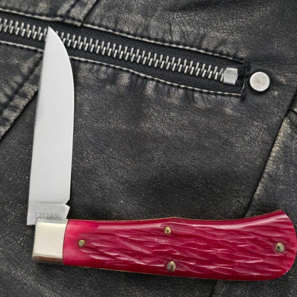 Great Eastern Cutlery #735108 Horse Cut Ruby Red Bone – gallery image 4