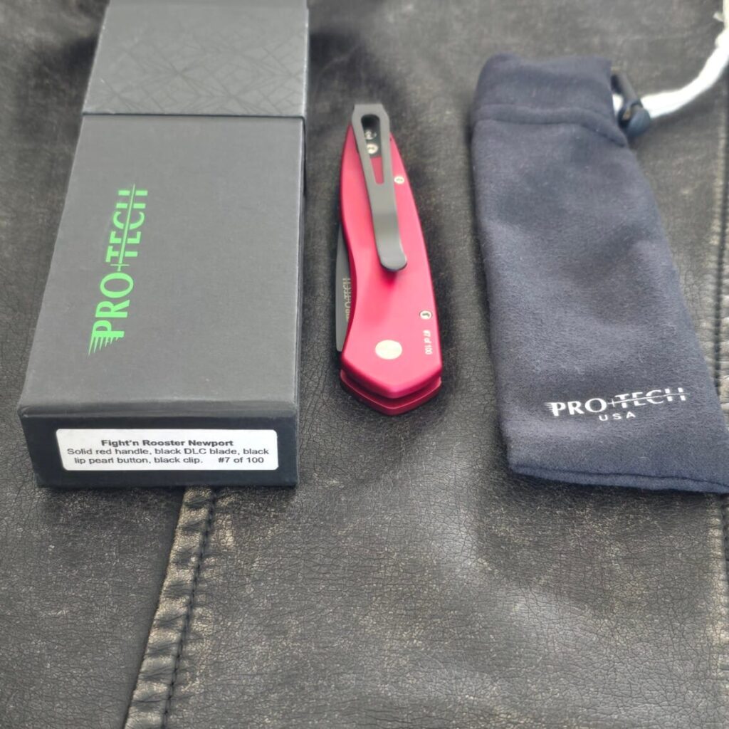 Protech Fight'n Rooster Newport with Solid Red Handle, Black DLC Blade, Black Lip Pearl Button and Black Clip #7 of 100 – gallery image 5
