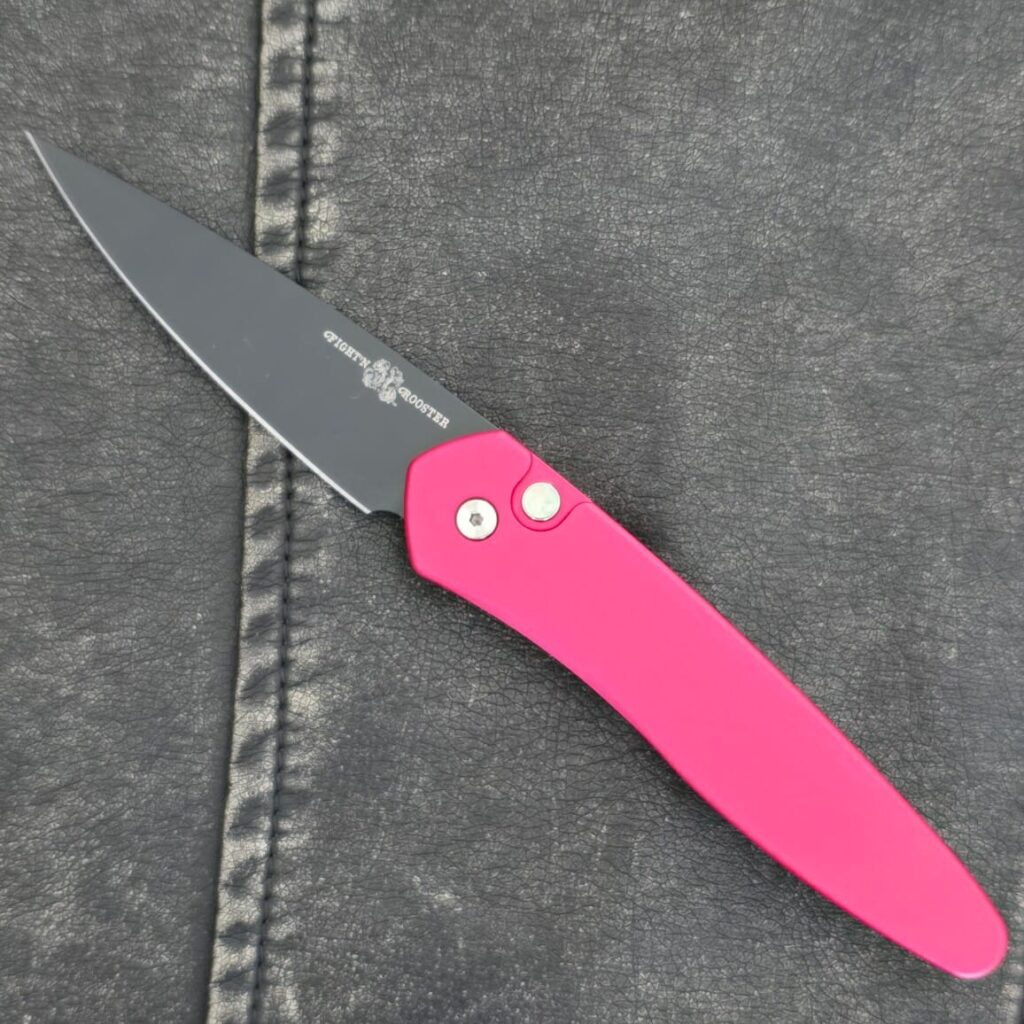Protech Fight'n Rooster Newport with Solid Red Handle, Black DLC Blade, Black Lip Pearl Button and Black Clip #7 of 100 – gallery image 3