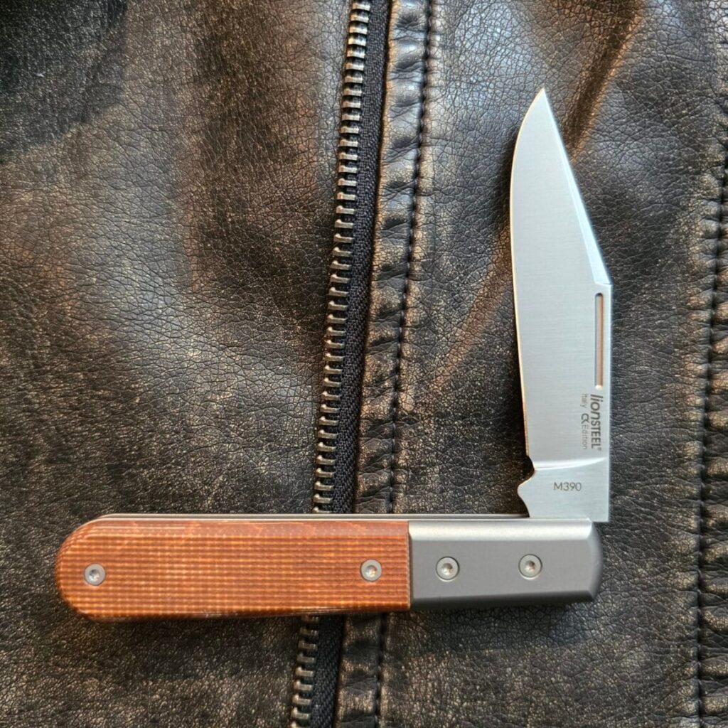 Lionsteel CK Edition in M390 and Brown Micarta – gallery image 3
