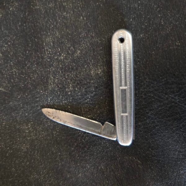 Vintage Richards Sheffield England Mini 2" Folder
