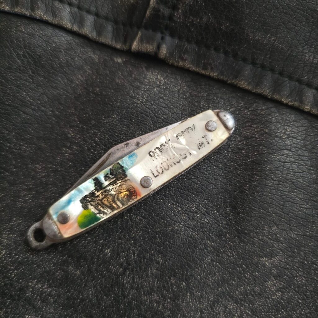 Vintage USA Rock City Lookout MT Mini Folder knife for sale