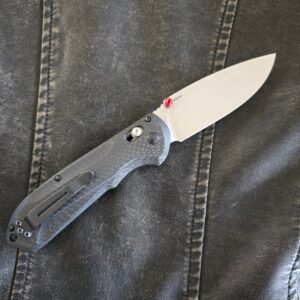 Benchmade 560-03 Freek in Black Carbon Fiber and S90V