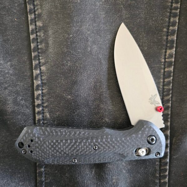 Benchmade 560-03 Freek in Black Carbon Fiber and S90V
