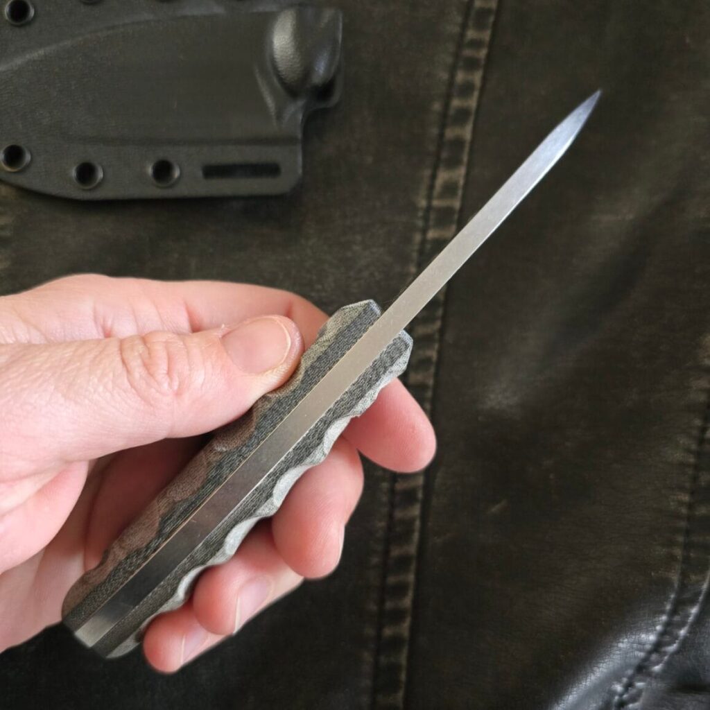White River GTI 3 Black and OD Green Linen Micarta Stone Washed S35VN WRGTI3-LBO – gallery image 2
