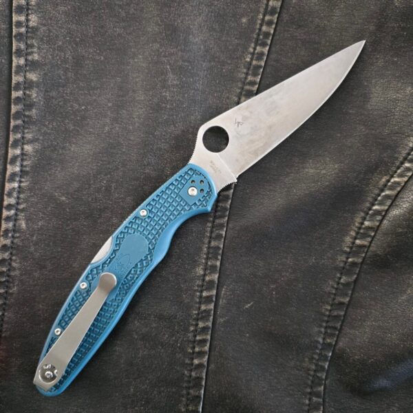 Spyderco Police 4 FRN in Blue G10 and K390 C07FP4K390 W/ Lynch Clip (gently used)