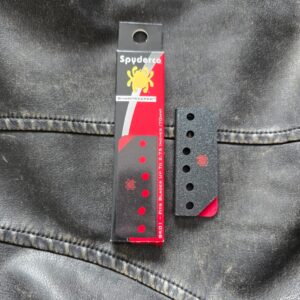 Spyderco Sharp Keeper SK01- fits blades up to 2.75 "