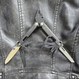 Leatherman Limited-Edition ARC Obsidian Black 833206
