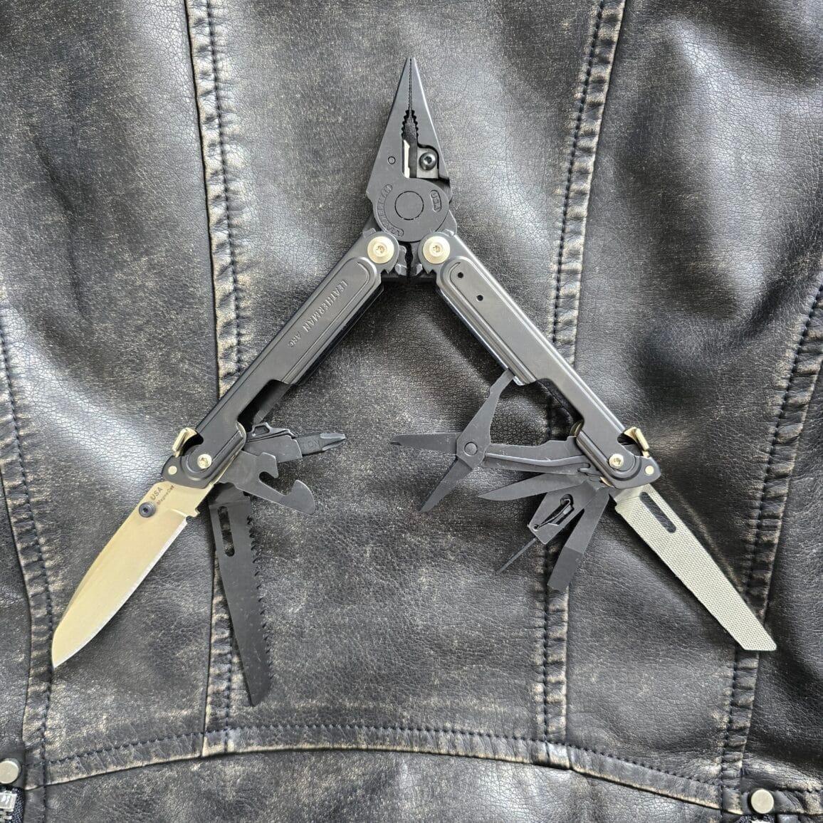 Leatherman Limited-Edition ARC Obsidian Black 833206 For Sale