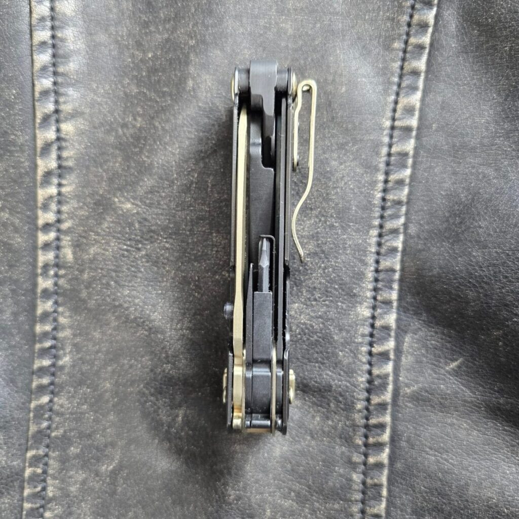 Leatherman Limited-Edition ARC Obsidian Black 833206 – gallery image 3