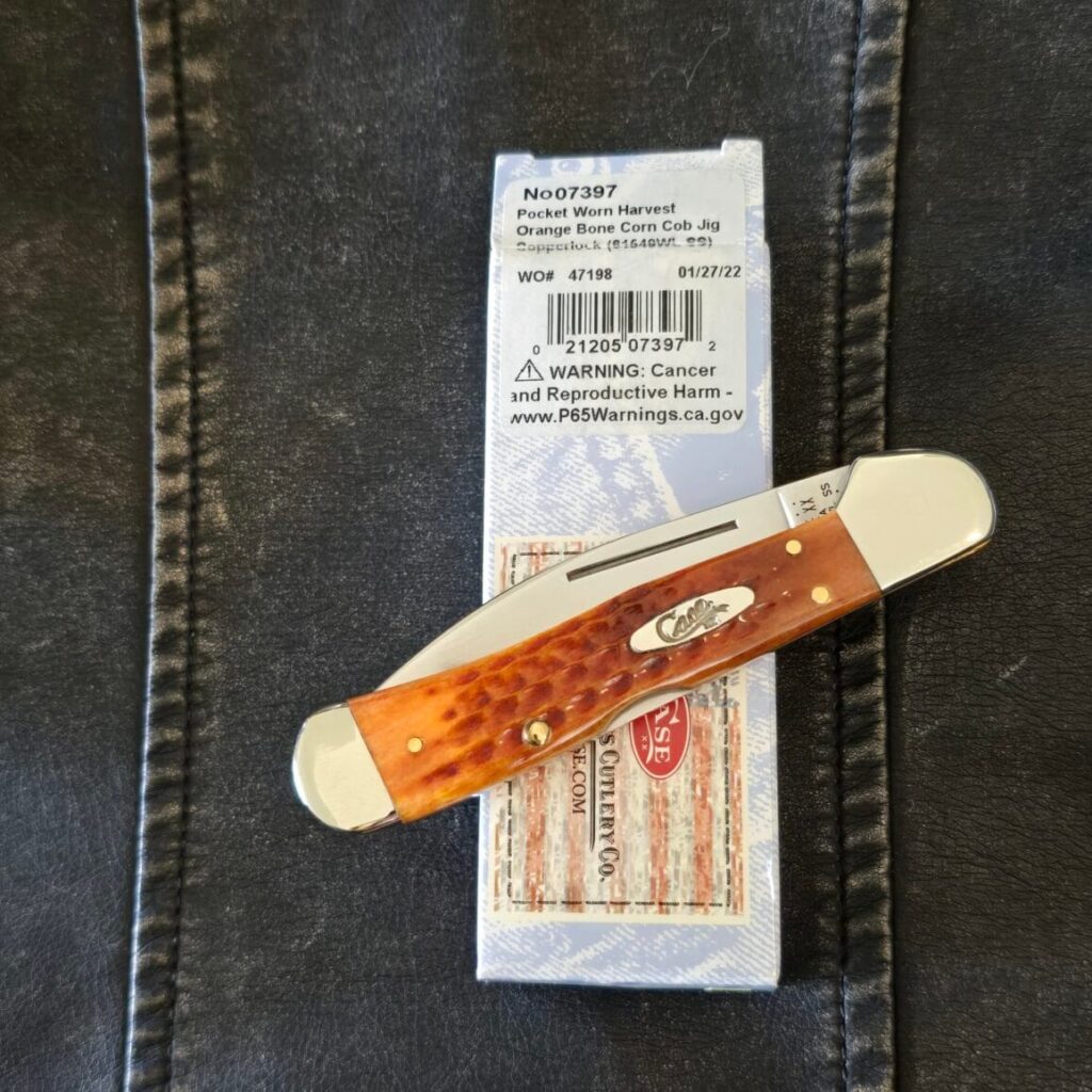 Case XX USA Pocket Worn Harvest Orange Bone Corn Cob jig Copperlock 61549 WL SS No 07397 – gallery image 5