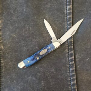 Case XX USA Peanut (Case Collectors Club Exclusive) Peach Seed Jigged Navy Blue Bone #6220 SS (2016)