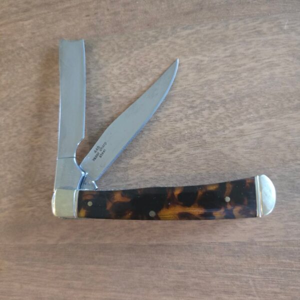 Rough Rider Trapper/ Razor in Brown Synthetic