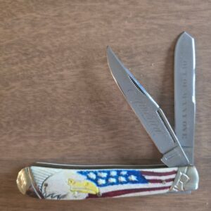 Rough Rider Trapper in White Jigged Bone Patriotic Eagle