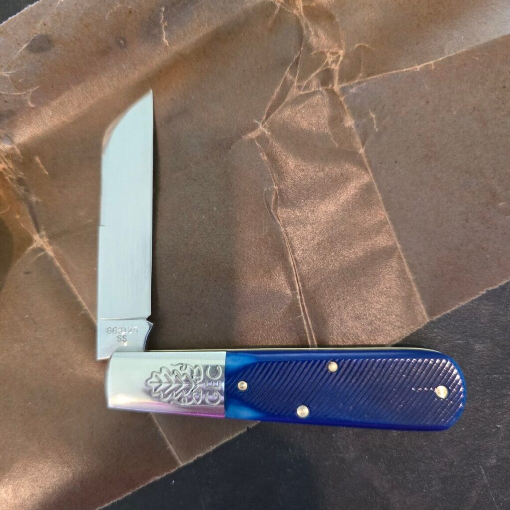 Great Eastern Cutlery #863125 SS Navy Blue Sawcut Bone very gently used knife for sale