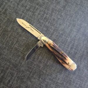 Great Eastern Cutlery #182216 Natural Stag SN70