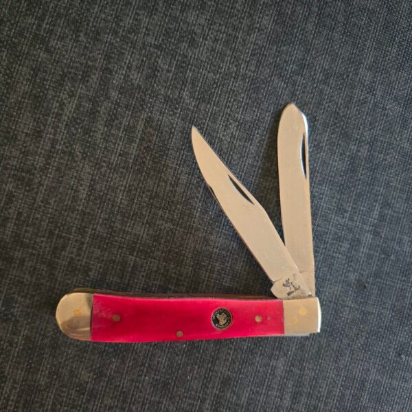 Frost Cutlery Trapper in Red Bone – gallery image 1