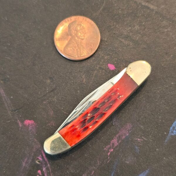 Rough Rider Tiny Red Jigged Bone Folder