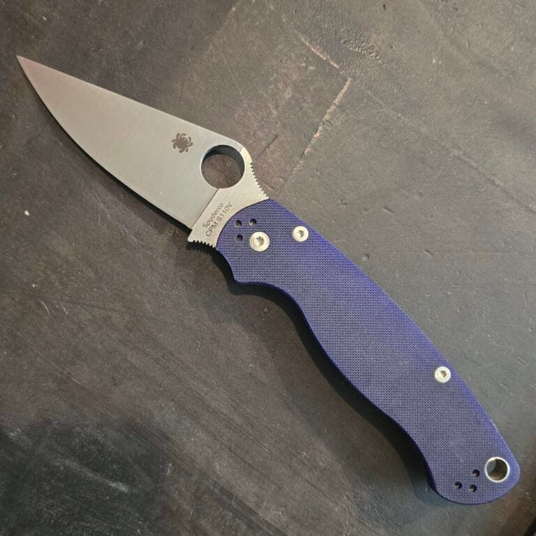 Spyderco Paramilitary 2 S110V C81GPDBL2